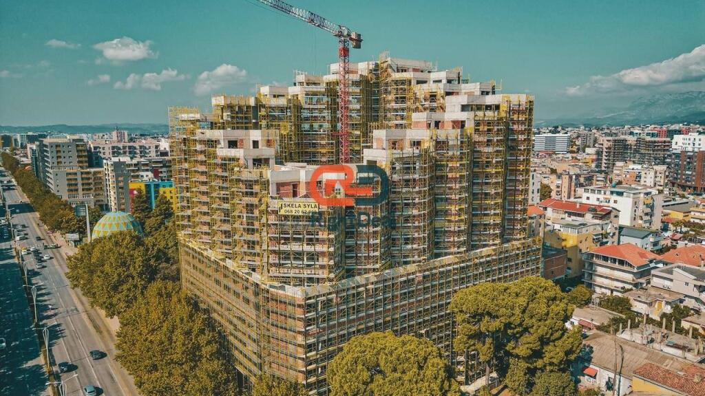 Al Colonnade Building, Appartamento 3+1+2 In Vendita Con Spazi Ampi!!