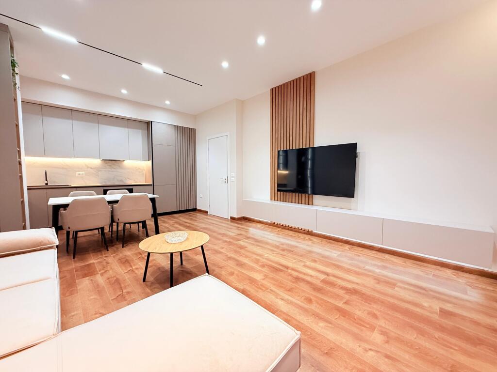 AFFITTASI APPARTAMENTO DI LUSSO 1+1+POSTO AUTO  Spring Residence, Vasil Shanto