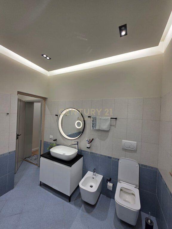 VILE UNIKE 3 KATESHE PER SHITJE NE 4 RRUGET , SHIJAK DURRES