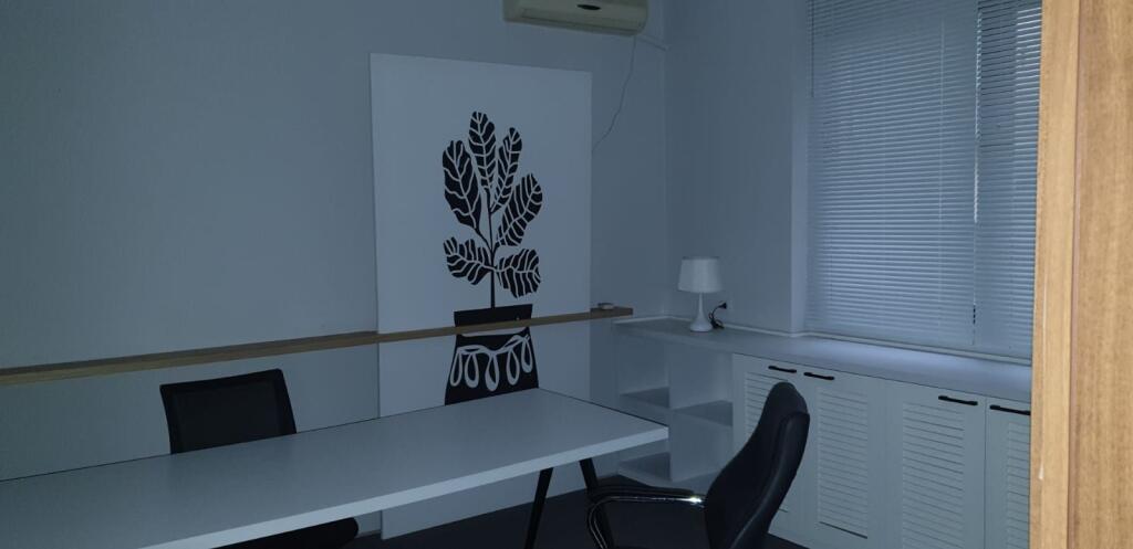 UFFICIO IN AFFITTO 75 M2 BLLOK 85.000 LEKE