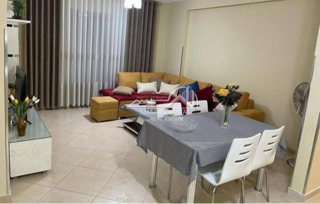 APPARTAMENTO IN AFFITTO A VLORE!!