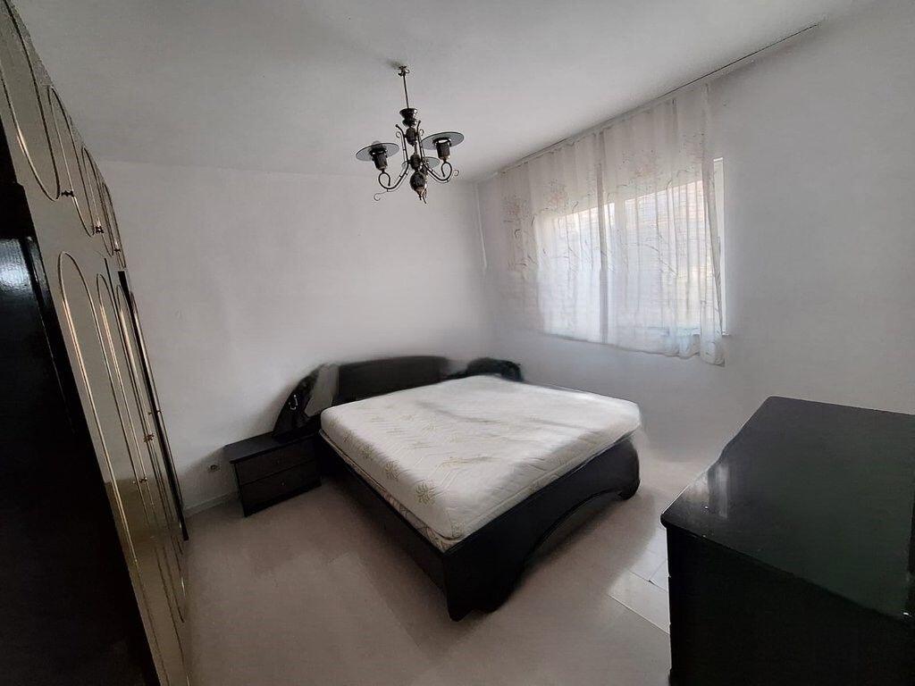 Ali Demi - Vendesi in vendita 2+1 vicino al campo di Ali Demi 63m2 115.000 €