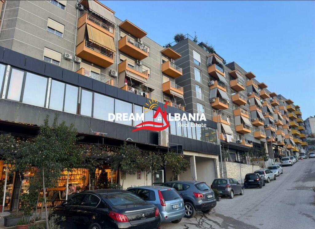 Jepet Ambient Biznesi Me Qera Ne Shkoze (ID 42711152)