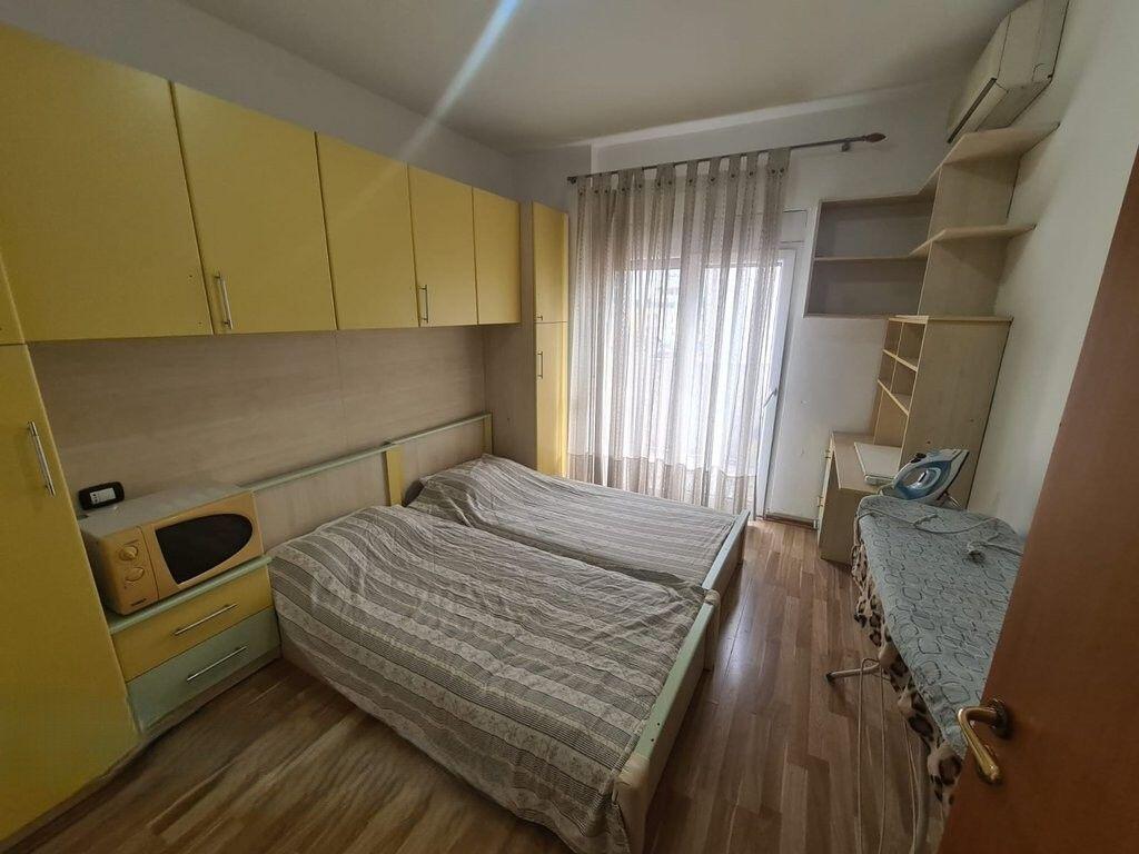 APPARTAMENTO 2+1+2 VICINO A 21 DICEMBRE! 700 € /Mese
