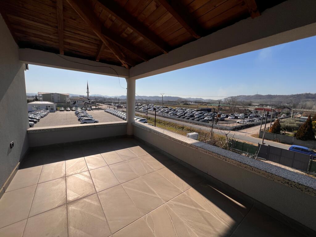 FUNCTIONAL BUILDING AND LAND FOR SALE, RINAS.