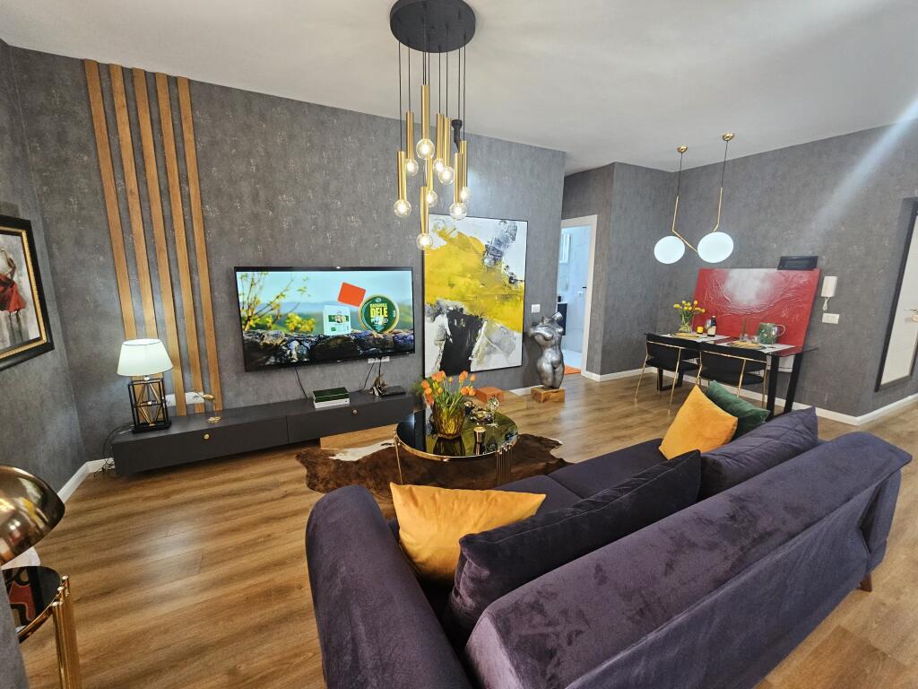 Luxurious apartment for rent