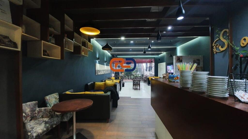 In Yzberisht, Shop for Sale in Working Condition with Perfect Floor Plan, with 2 Verandas !!