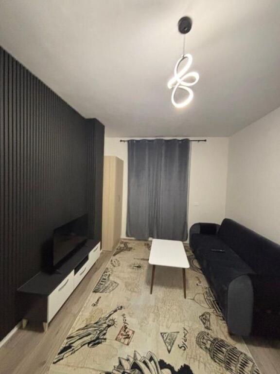 Super 1+1 ad Astir Appena arredato con 450€