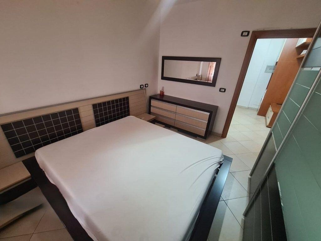 APPARTAMENTO 2+1+2 VICINO A 21 DICEMBRE! 700 € /Mese
