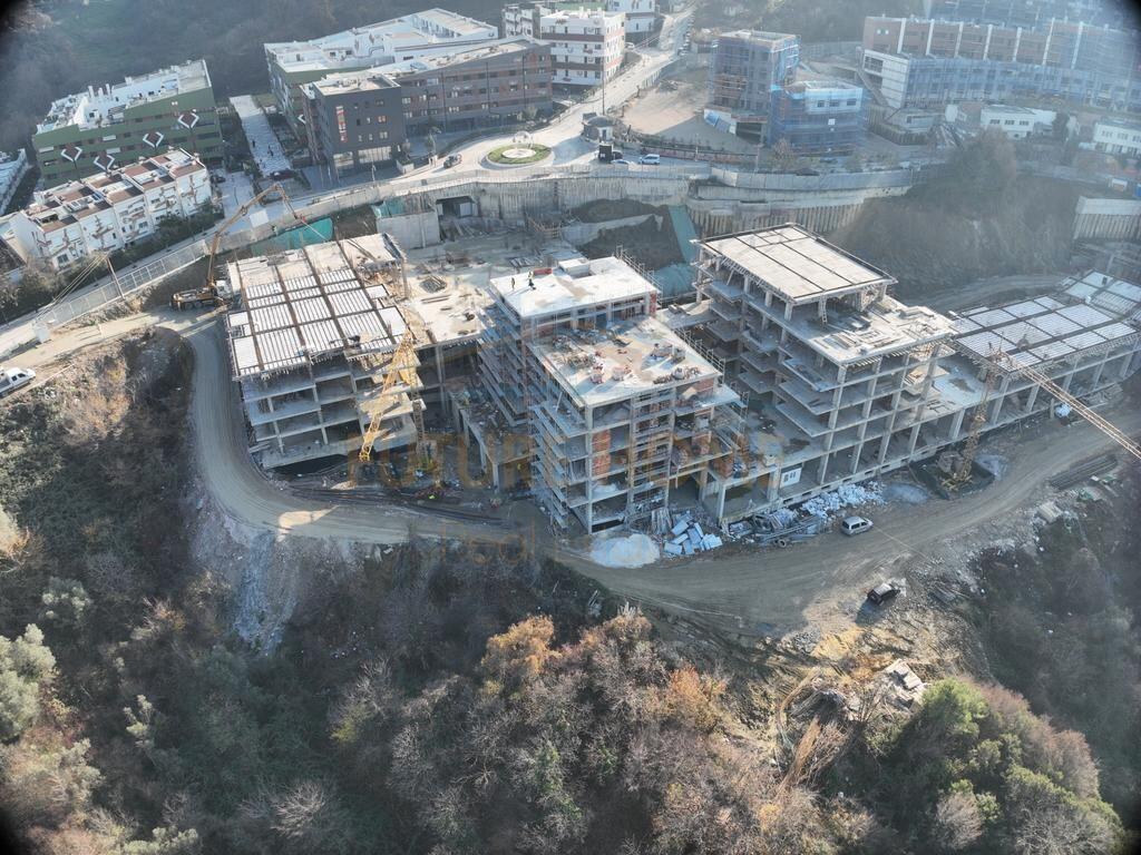 OKAZION : APARTAMENT 2+1 PER SHITJE KODRA E DIELLIT