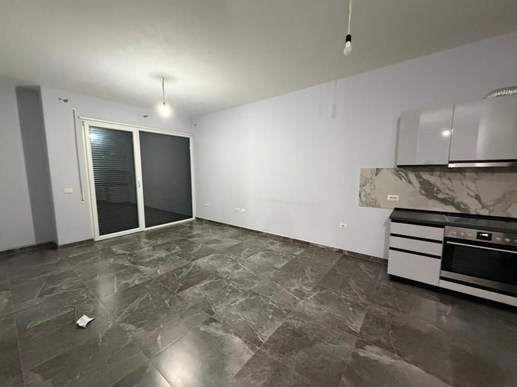 🏡Apartment 1+1 for rent  📍 Area: 5 Maji💰 Price: 50,000 lek / month