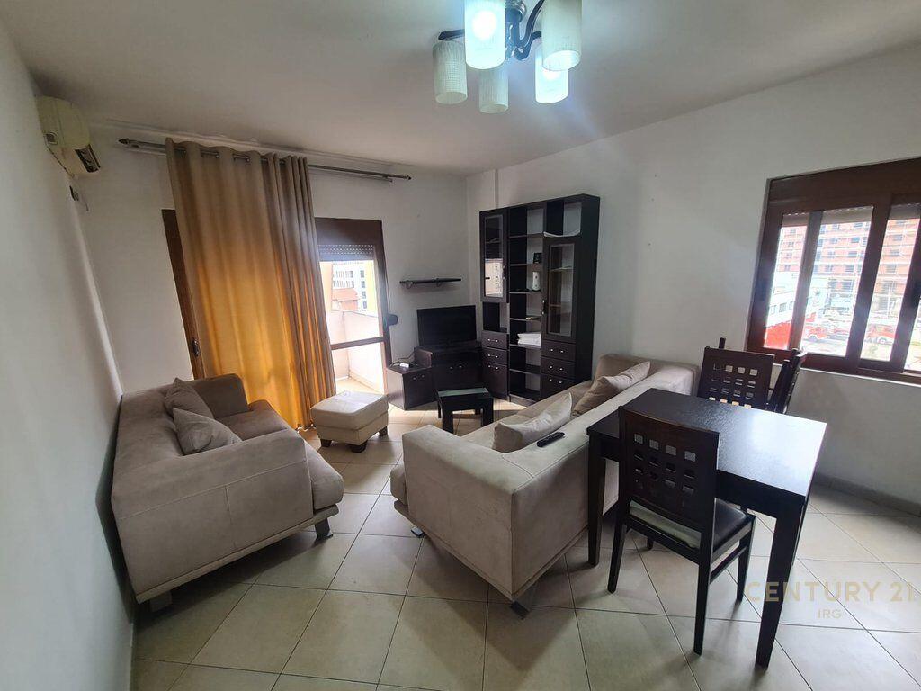 APARTAMENT 2+1+2 TEK 21 DHJETORI!