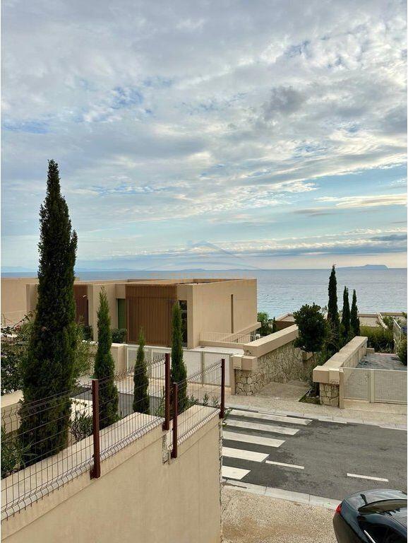 Shitet , Apartament 2+1+2 Poste Parkimi, Green Coast 1