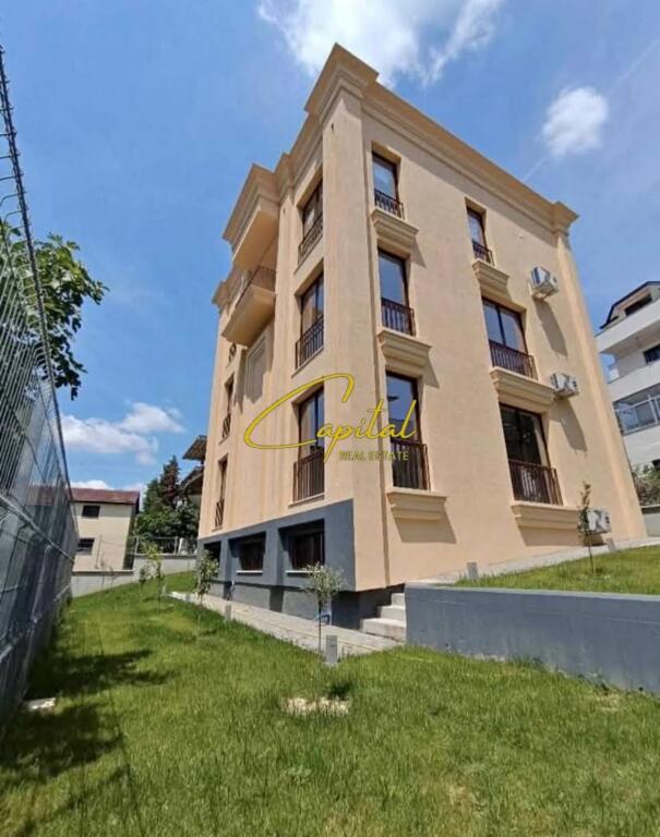 VILLA FOR RENT 360 M2 ELBASAN ROAD 250,000 LEKE