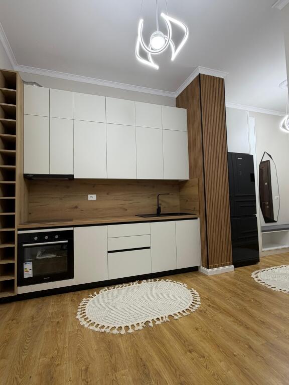 Apartament 1+1 me qira Astir