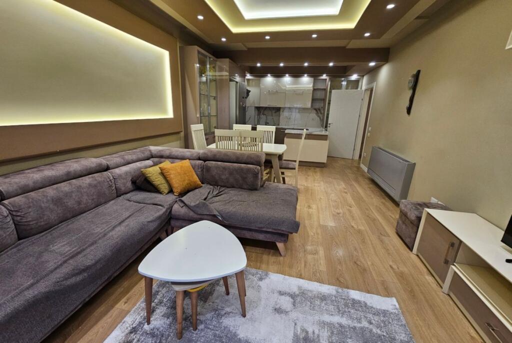 https://residential.al/property/tek-selvia-jepet-me-qira-apartament-21-me-lokacion-perfekt/