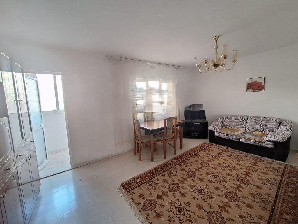 Ali Demi - Vendesi in vendita 2+1 vicino al campo di Ali Demi 63m2 115.000 €