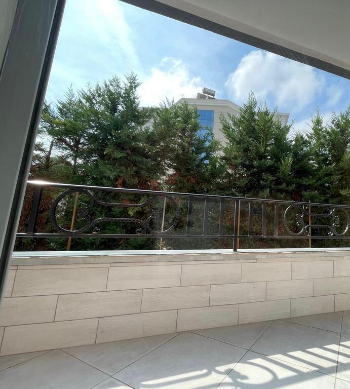 APPARTAMENTO IN AFFITTO 2+1+2+POSTO AUTO AL GIARDINO BOTANICO!