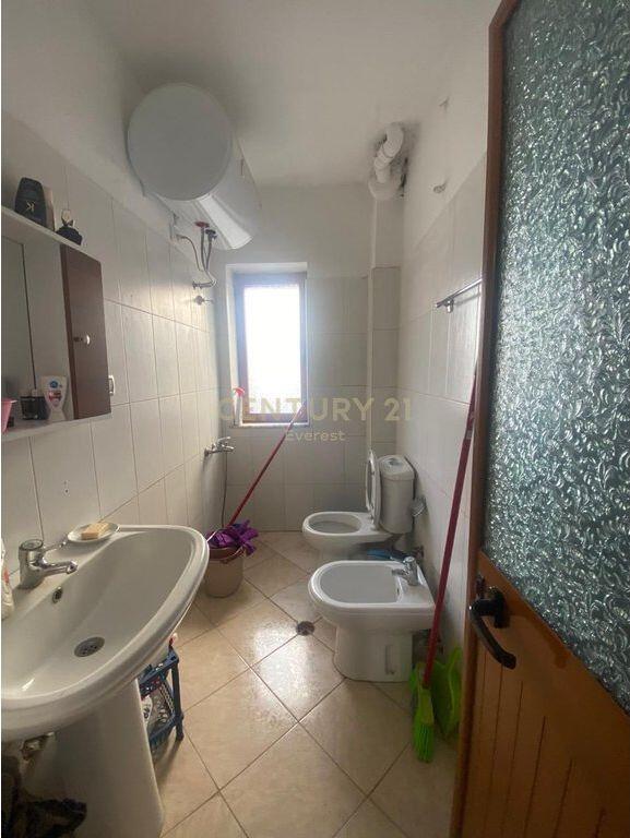 Apartment 1+1 for sale near the Red School