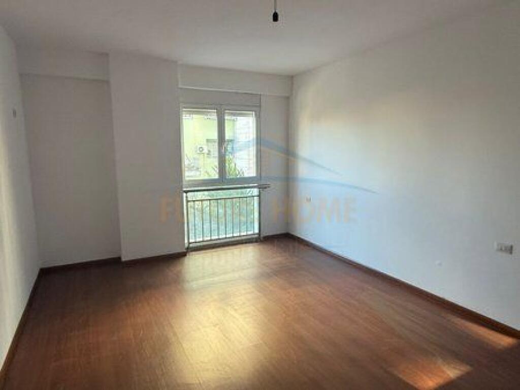 Rent, Apartment 2+1+2, Ndre Mjeda, Tirana