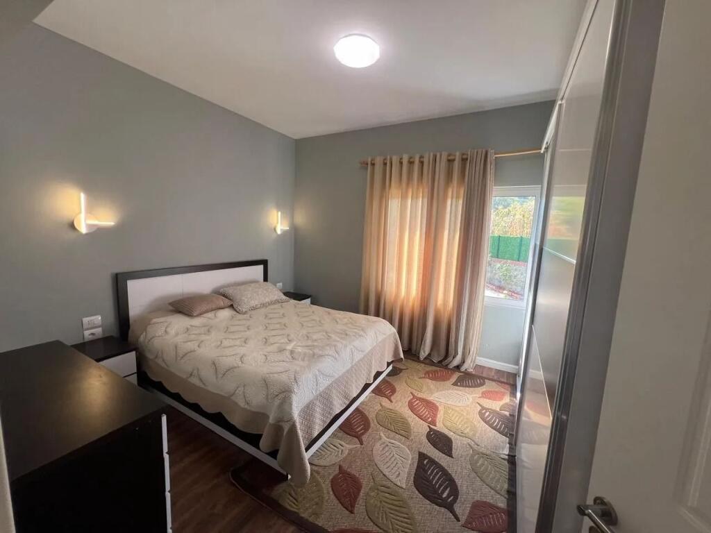 🏡 VILLA SU 3 PIANI IN AFFITTO – LUNDËR, vicino a TEG​