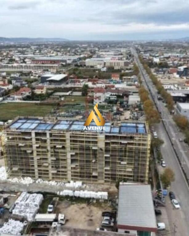 SHITET APARTAMENT 2+1+2 – REZIDENCA RIVIERA, KAMEZ