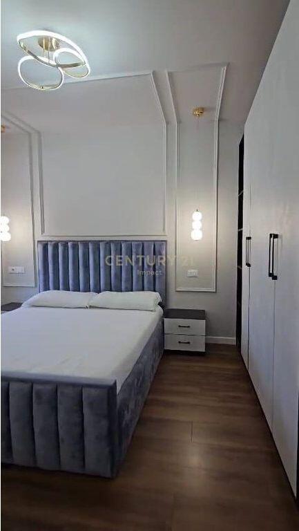 APARTMENT 1+1 FOR SALE NEAR THE PARIS MUNICIPALITY!
