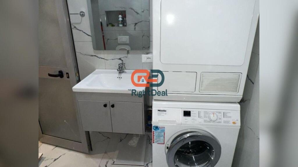 At Barrikadave Street, Spacious Studio Apartment for Rent!!