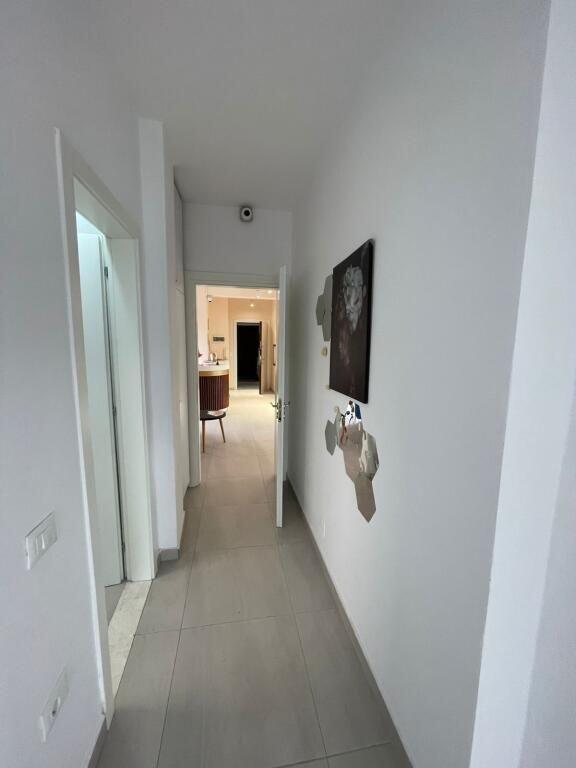 Appartamento 3+1 +2 Bagni e Veranda in vendita a Selvia, vicino a Viles Gold - Tirana (ID D8143A6)