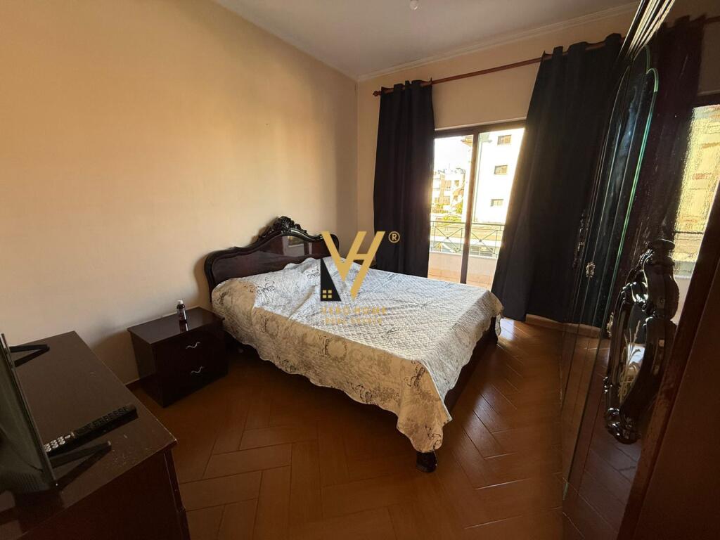 VILLA SU DUE PIANI IN AFFITTO A LAPRAKE 80.000 LEKE
