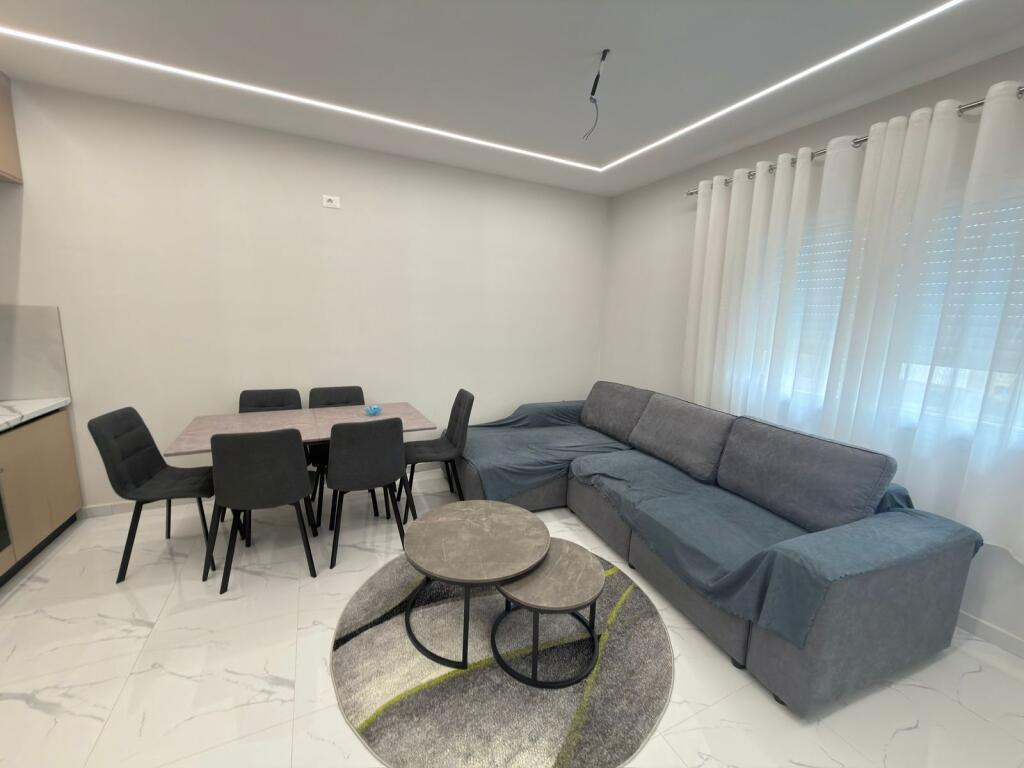 ✅Casa privata in affitto a Kombinat  📍  