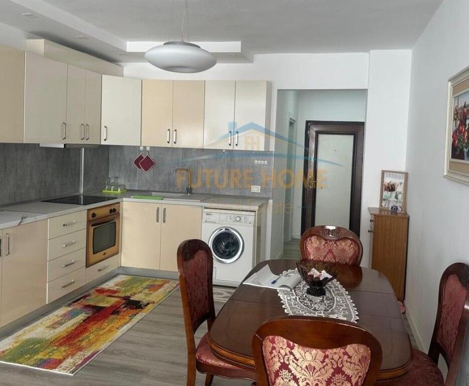 Affitto, Appartamento 2+1, Via Dritan Hoxha, Tirana