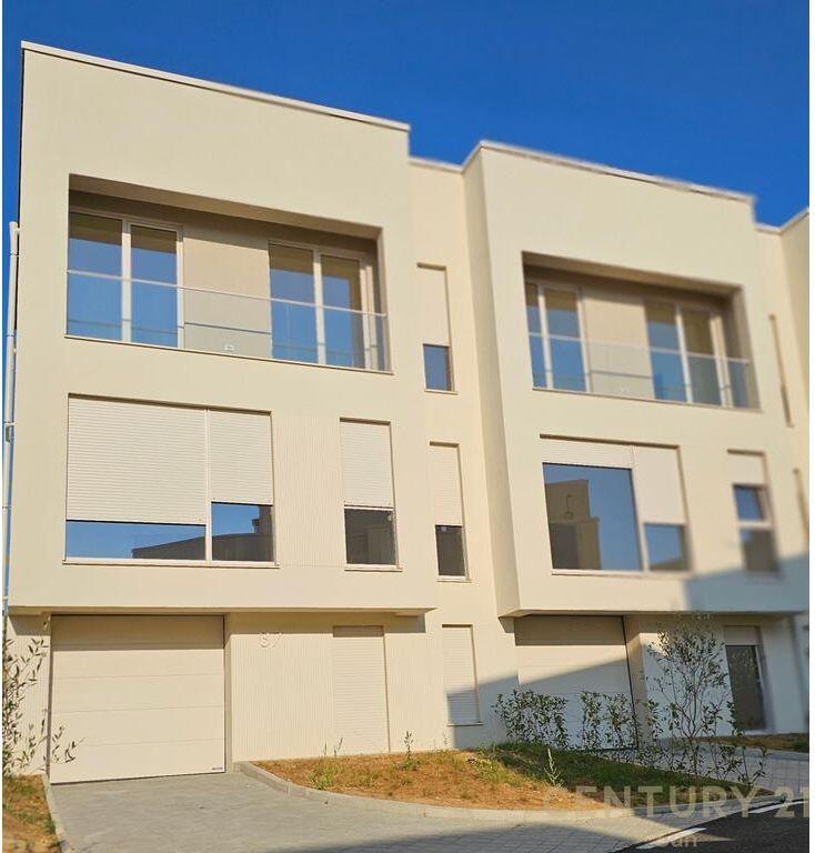 Villa for rent at Aba Residences