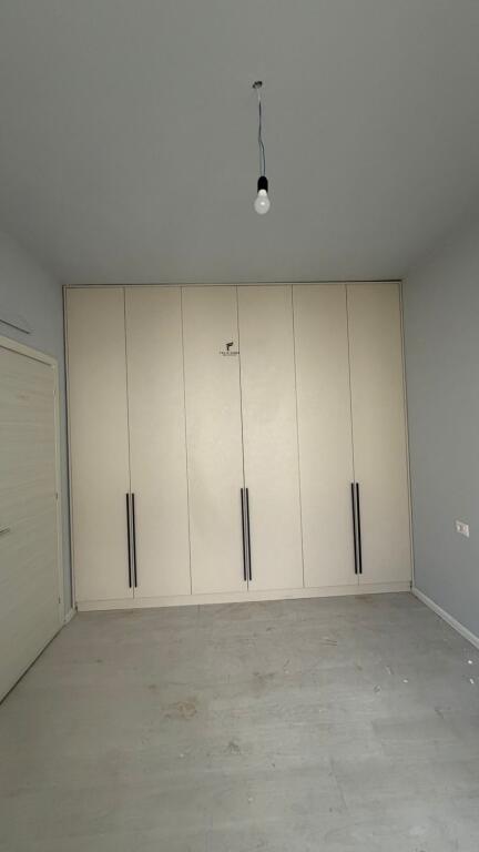 APARTAMENT ME QERA 2+1 ASTIR 70.000 LEKE
