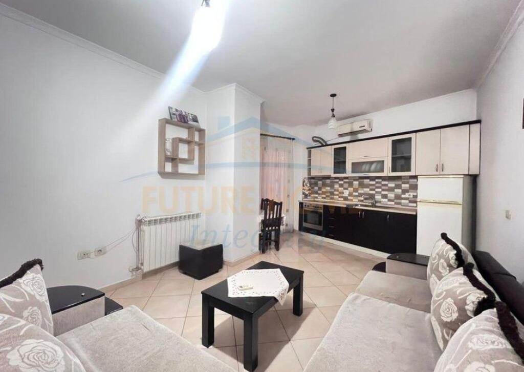 Affitto, Appartamento 1+1, Porcelan, Tirana.