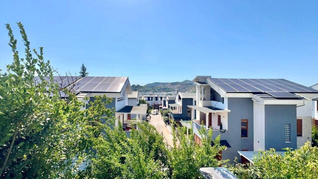 Villa Moderna in Affitto: 3+1+3wc +2 Verande📍Residenza Colombo 2 (TEG) - 2500€ || Assoluta Tranquillità