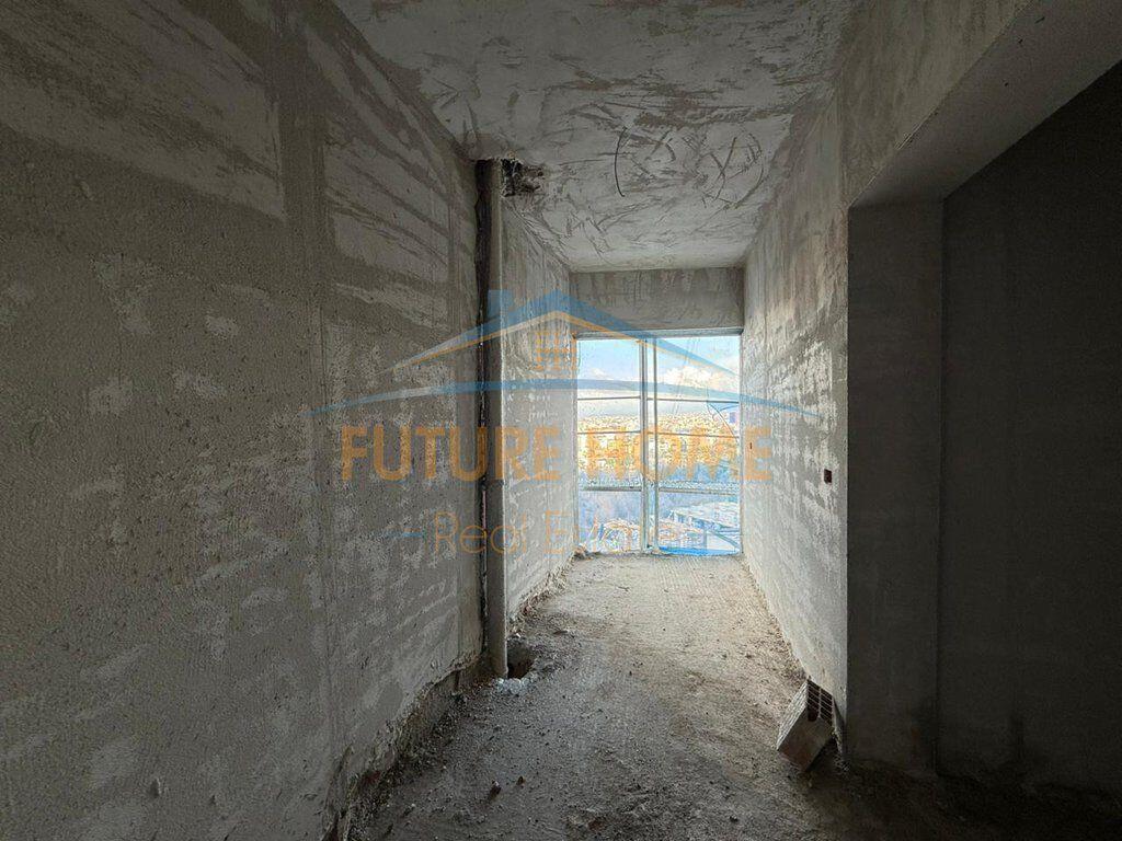 In vendita, Duplex 3+1, Residenza "Kodra e Diellit 2", Tirana.