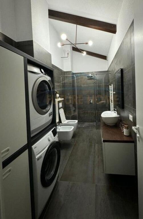 Qera,Apartament 3+1+3 tek "Secret Garden" !