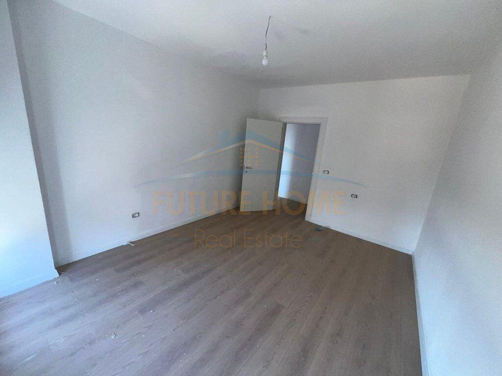 VENDESI APPARTAMENTO 2+1 UNIVERS CITY , QTU