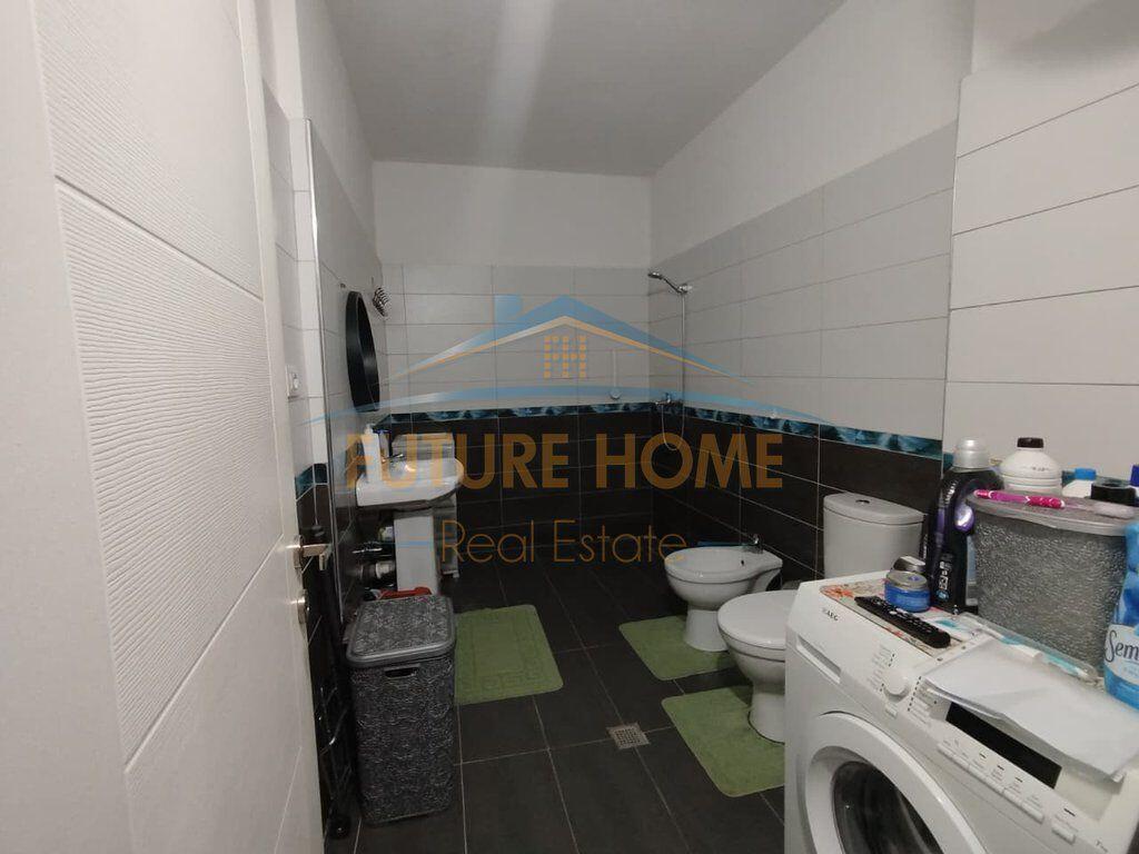 Shitet, Apartament 1+1, Kamez