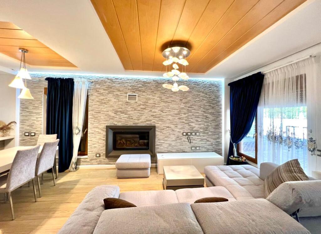 Villa Moderna in Affitto: 3+1+3wc +2 Verande📍Residenza Colombo 2 (TEG) - 2500€ || Assoluta Tranquillità