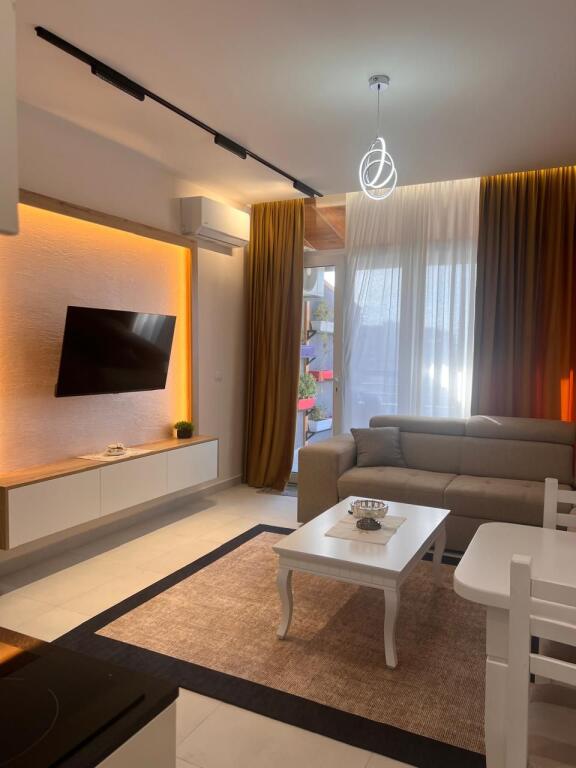 For rent 1+1 Durres, Near the Post Office.