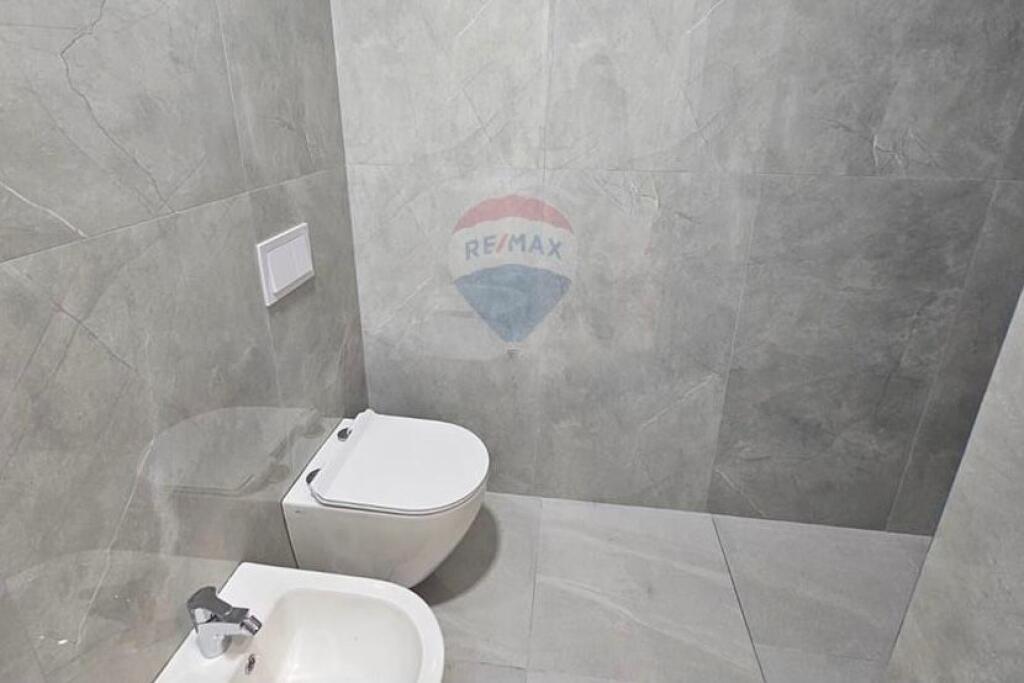 Appartamento In Affitto Via Mine Peza, Tirana