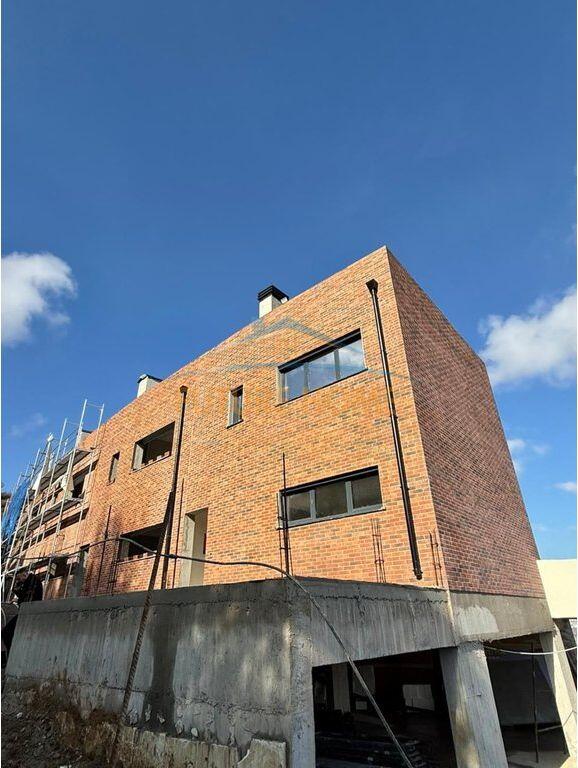In vendita, Duplex 3+1, Residenza "Kodra e Diellit 2", Tirana.