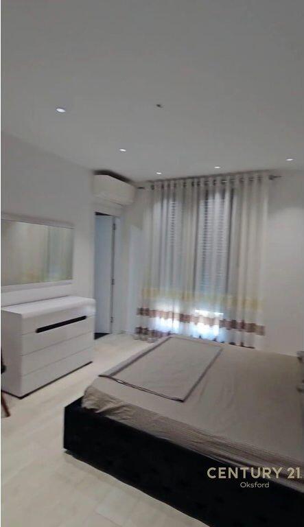 Apartament 2+1 ME QIRA në Kompleksi Zirkon