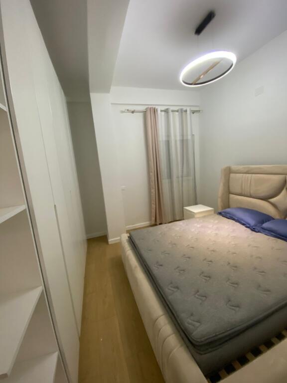 2+1, furnished, Peti street near the Greek complex, 700 euros