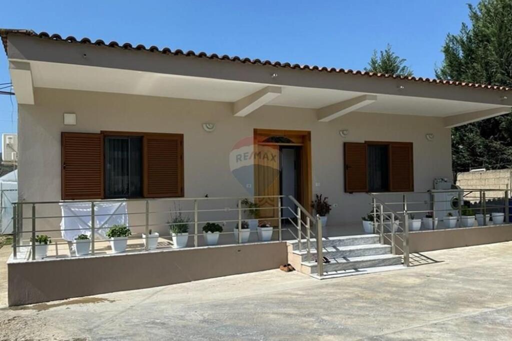 VENDESI PRIVATO IN VENDITA A PEZE-HELMES !!!