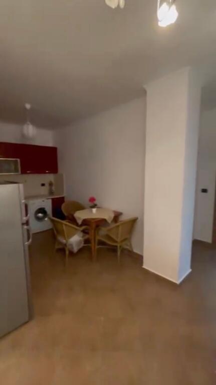 2+1 for sale in Golem + Garage in use