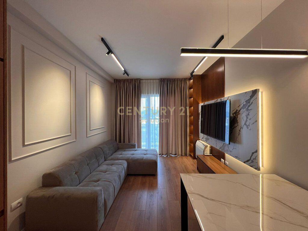 Apartament 1+1 per shitje prane Pallatit me Shigjeta