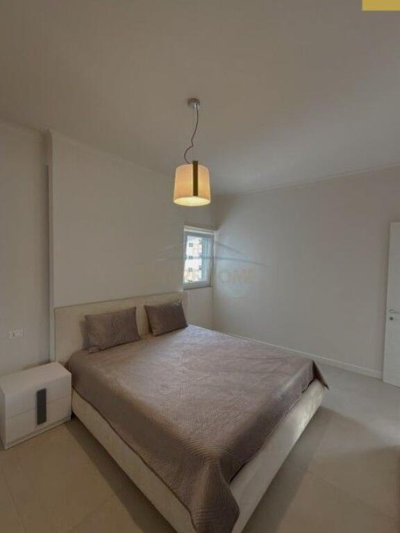 For sale, Apartment 2+1+2, Kika 2, Komuna e Parisit.